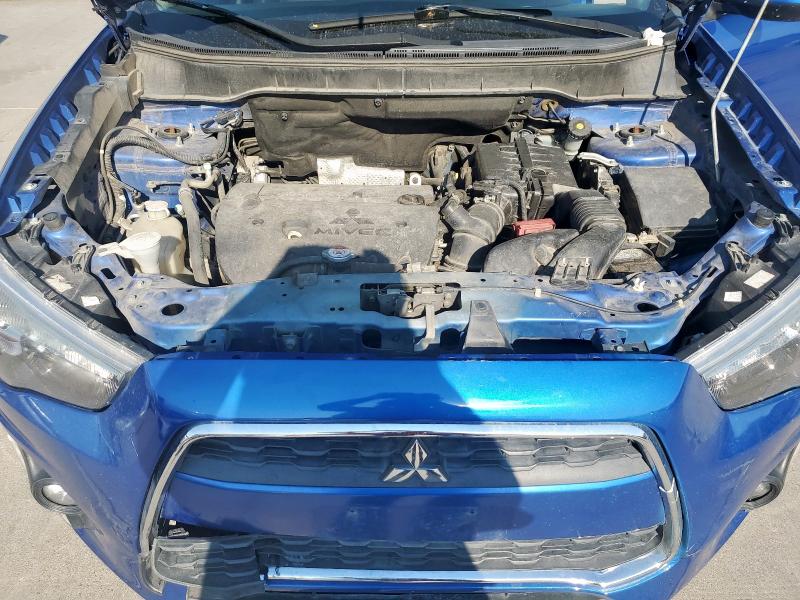 Photo 12 from auction – 2015 MITSUBISHI OUTLANDER with VIN 4A4AP4AU8FE040436