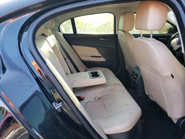 Photo 10 from auction – 2018 JAGUAR XE PREMIUM with VIN SAJAD4FX0JCP25622