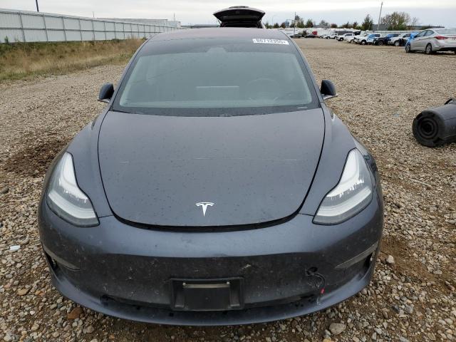 Photo 5 from auction – 2018 TESLA MODEL 3 with VIN 5YJ3E1EB8JF112322
