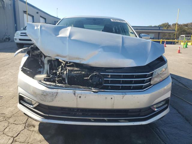 Photo 5 from auction – 2016 VOLKSWAGEN PASSAT SE with VIN 1VWBT7A34GC005239