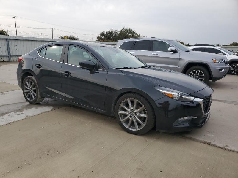 Photo 4 from auction – 2018 MAZDA 3 with VIN 3MZBN1W31JM186208
