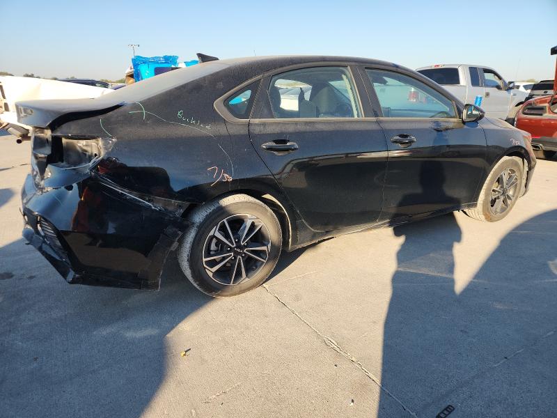 Photo 3 from auction – 2023 KIA FORTE LX with VIN 3KPF24AD2PE686654