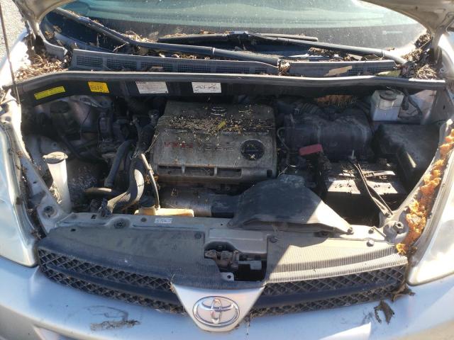 Photo 12 from auction – 2005 TOYOTA SIENNA with VIN 5TDZA22C65S259104