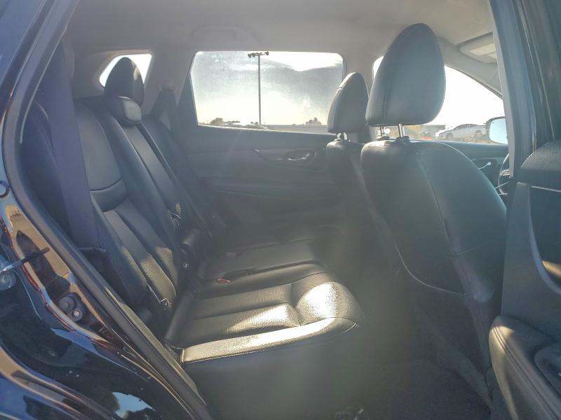 Photo 11 from auction – 2018 NISSAN ROGUE S with VIN JN8AT2MV5JW320799