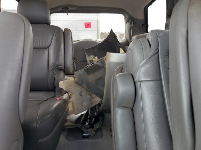 Photo 10 from auction – 2004 TOYOTA SIENNA XLE with VIN 5TDBA22C44S013619