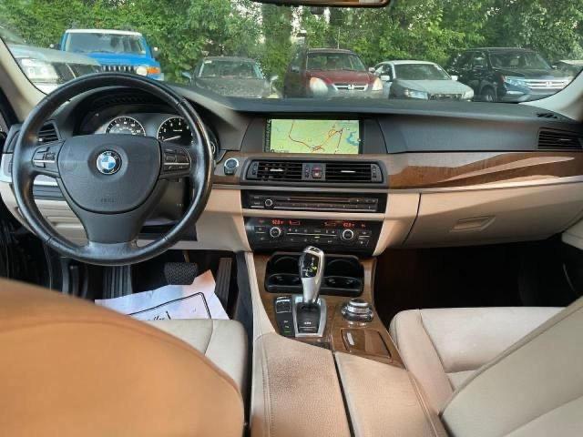 Zdjęcie 9 z aukcji – 2013 BMW 535 XI z VIN WBAFU7C56DDU66560