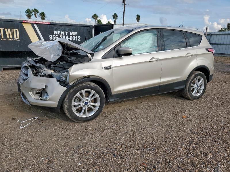 FORD ESCAPE SE 2017 with VIN 1FMCU0GDXHUC78687 - Photo from auction