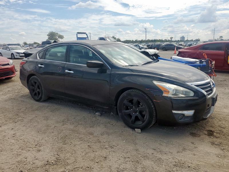 Photo 4 from auction – 2015 NISSAN ALTIMA 2.5 with VIN 1N4AL3AP0FC185950