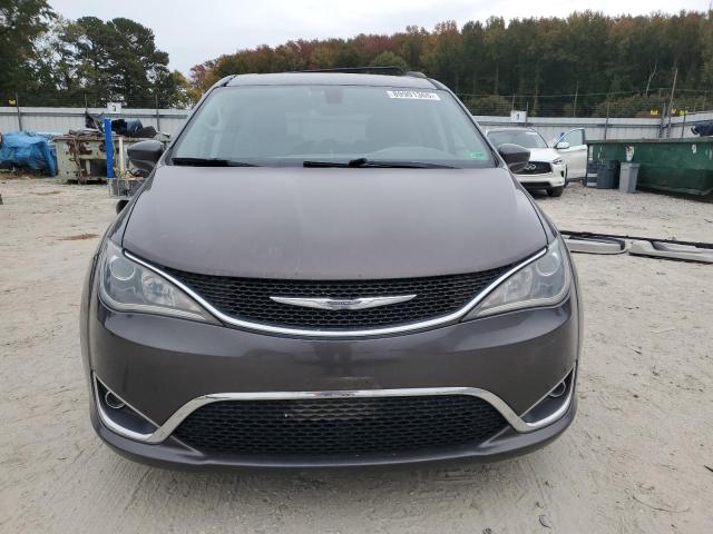 Photo 5 from auction – 2017 CHRYSLER PACIFICA T with VIN 2C4RC1BG3HR559266