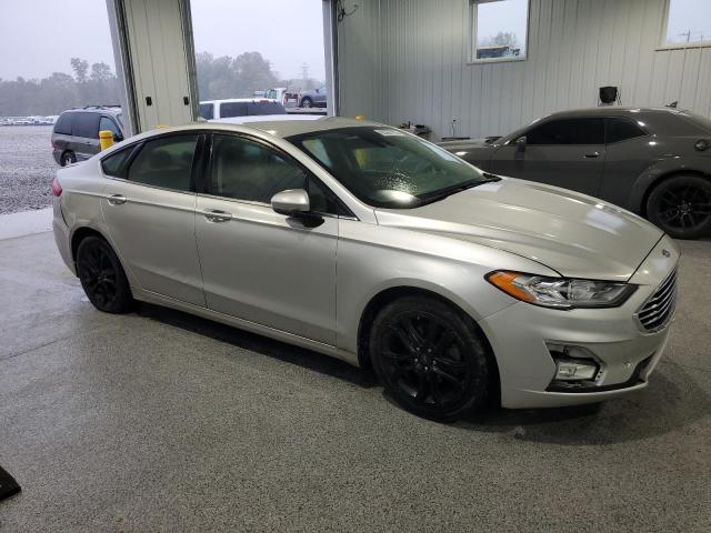 Photo 4 from auction – 2019 FORD FUSION SE with VIN 3FA6P0HD7KR249191