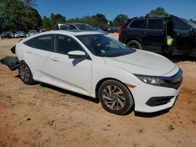 Photo 4 from auction – 2018 HONDA CIVIC EX with VIN 19XFC2F74JE044254