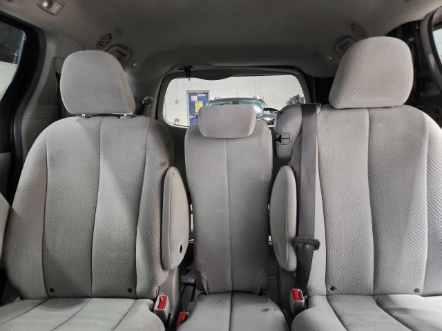 Photo 10 from auction – 2011 TOYOTA SIENNA LE with VIN 5TDKK3DC1BS011078
