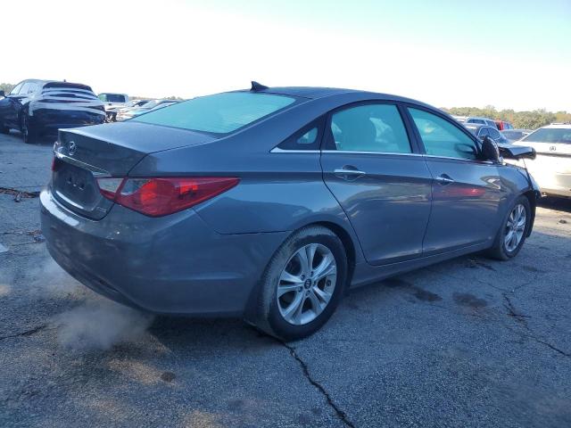 Photo 3 from auction – 2012 HYUNDAI SONATA SE with VIN 5NPEC4AC7CH376442