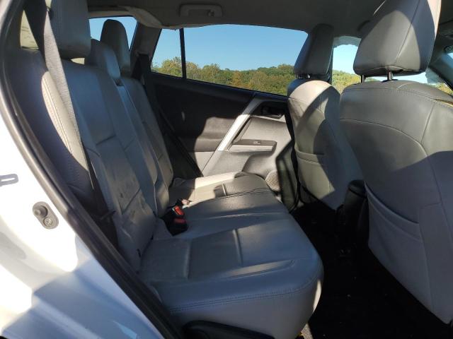 Photo 11 from auction – 2018 TOYOTA RAV 4 with VIN 2T3ZFREV0JW481945