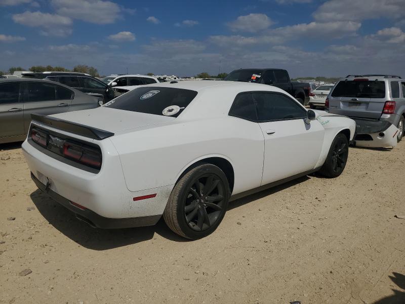 Photo 3 from auction – 2018 DODGE CHALLENGER with VIN 2C3CDZAG2JH306054