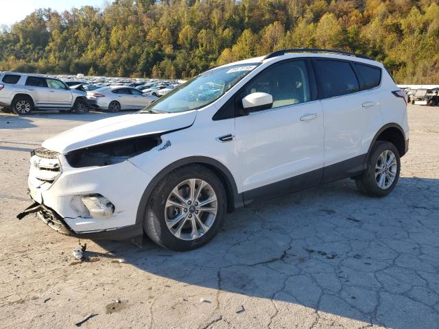 FORD ESCAPE SE 2018 with VIN 1FMCU9GD7JUA81647 - Photo from auction