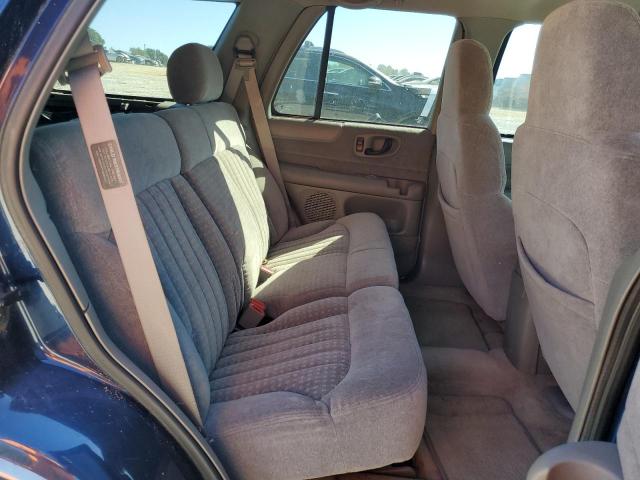 Photo 11 from auction – 1999 CHEVROLET BLAZER with VIN 1GNCS13W1X2233100