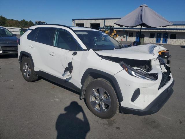 Photo 4 from auction – 2023 TOYOTA RAV4 XLE with VIN 2T3P1RFV3PC352774