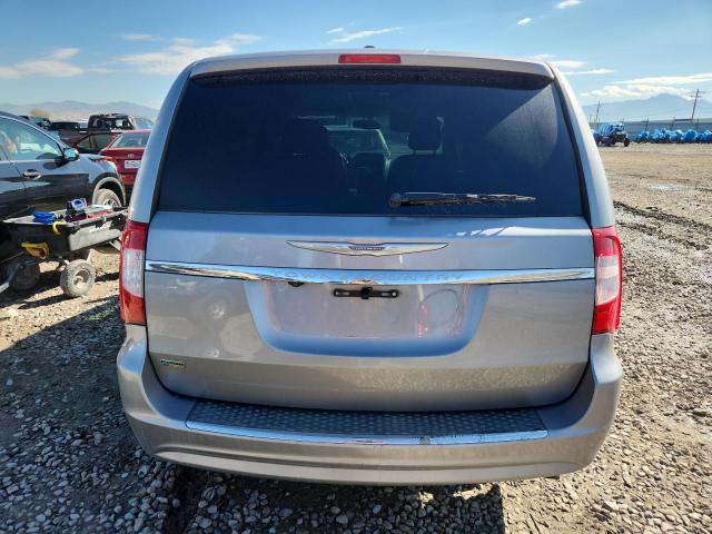 Photo 6 from auction – 2015 CHRYSLER TOWN & COU with VIN 2C4RC1BG8FR726007
