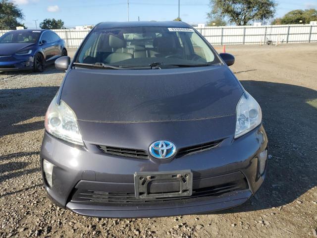 Photo 5 from auction – 2013 TOYOTA PRIUS with VIN JTDKN3DU5D5623616
