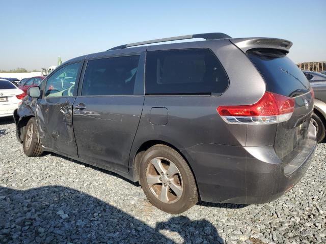 Photo 2 from auction – 2014 TOYOTA SIENNA LE with VIN 5TDKK3DC5ES456637