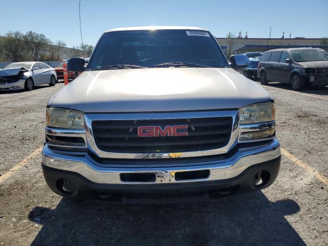 Photo 5 from auction – 2005 GMC NEW SIERRA with VIN 2GTEC13T251178187