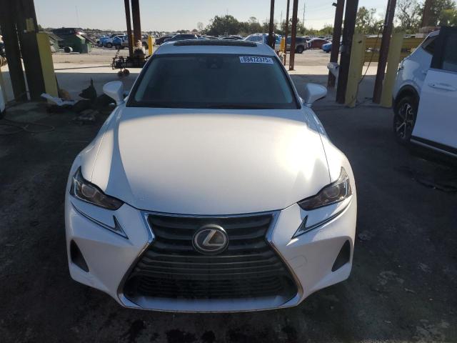 Photo 5 from auction – 2017 LEXUS IS 200T with VIN JTHBA1D23H5059614