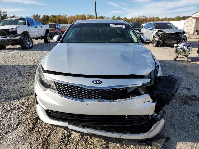 Photo 5 from auction – 2016 KIA OPTIMA EX with VIN 5XXGU4L37GG053433