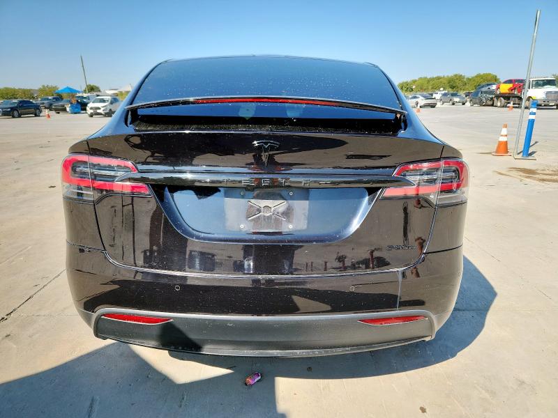Photo 6 from auction – 2016 TESLA MODEL X with VIN 5YJXCAE42GF001010