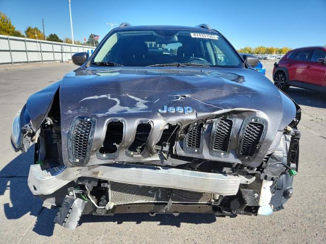 Photo 5 from auction – 2017 JEEP CHEROKEE L with VIN 1C4PJMCB8HW576931