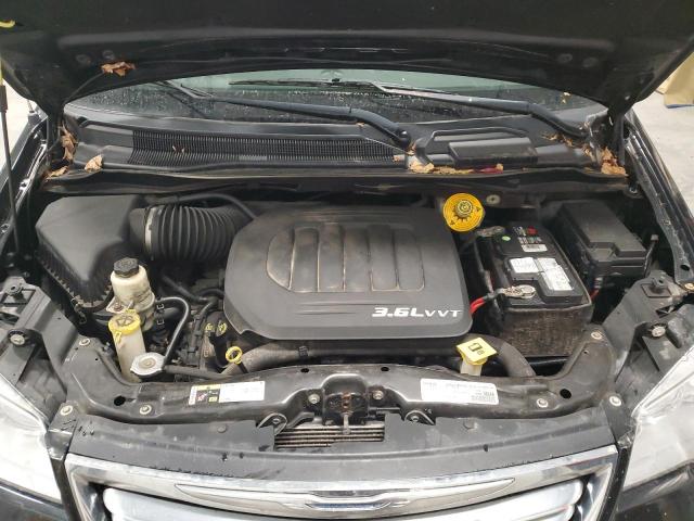 Photo 12 from auction – 2016 CHRYSLER TOWN & COU with VIN 2C4RC1CGXGR285688
