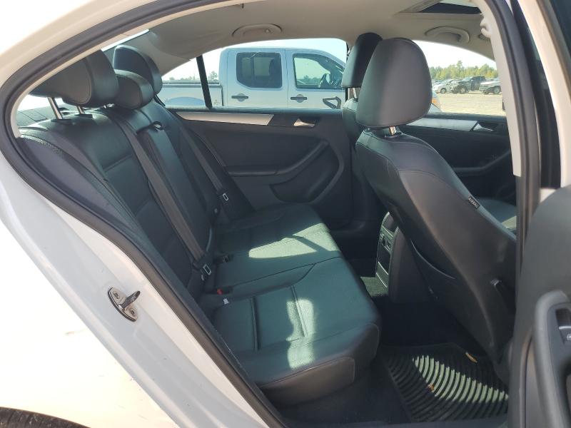Photo 10 from auction – 2013 VOLKSWAGEN JETTA SE with VIN 3VWDX7AJ5DM433150