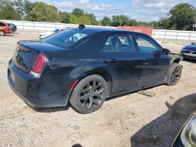 Photo 3 from auction – 2021 CHRYSLER 300 S with VIN 2C3CCABGXMH554236