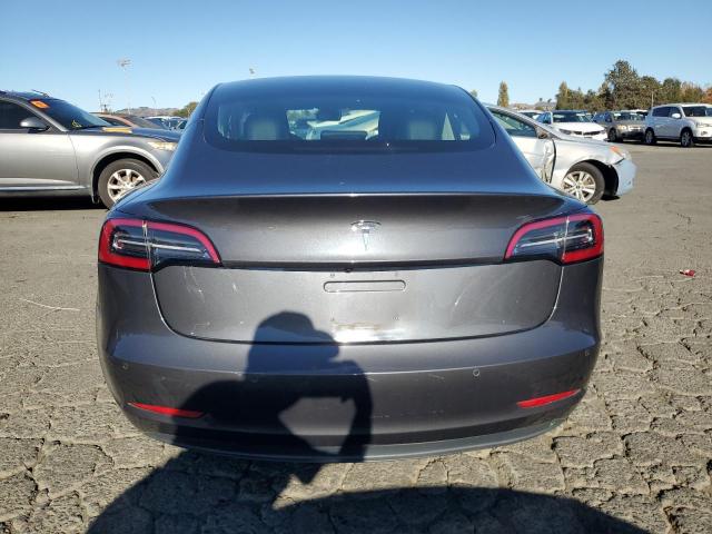 Photo 6 from auction – 2018 TESLA MODEL 3 with VIN 5YJ3E1EA2JF059303