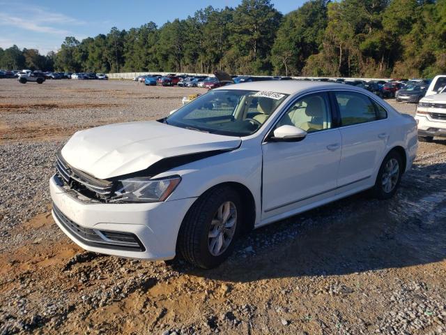 VOLKSWAGEN PASSAT S 2017 with VIN 1VWAT7A36HC035968 - Photo from auction