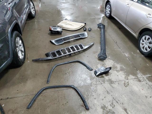 Photo 13 from auction – 2014 JEEP GRAND CHER with VIN 1C4RJFBG5EC309647