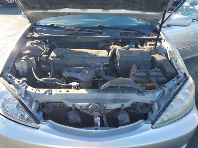 Photo 11 from auction – 2003 TOYOTA CAMRY LE with VIN 4T1BE32K03U751876