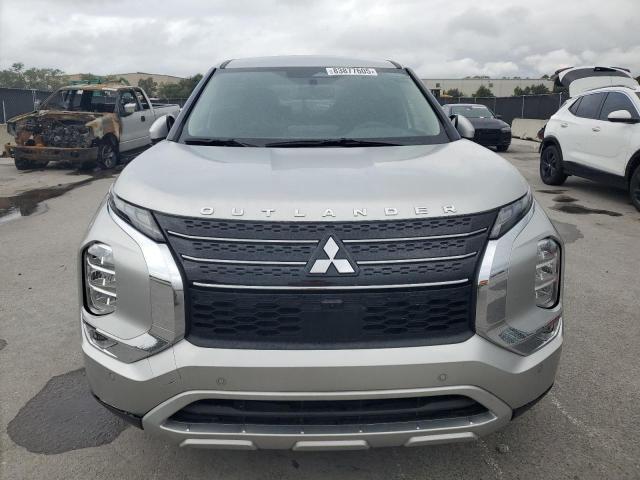 Photo 5 from auction – 2024 MITSUBISHI OUTLANDER with VIN JA4J3VA87RZ040754
