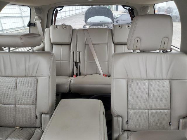 Photo 10 from auction – 2011 LINCOLN NAVIGATOR with VIN 5LMJJ2J51BEJ07001