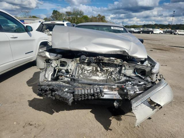 Photo 5 from auction – 2004 MERCURY GRAND MARQ with VIN 2MEFM75W94X678028