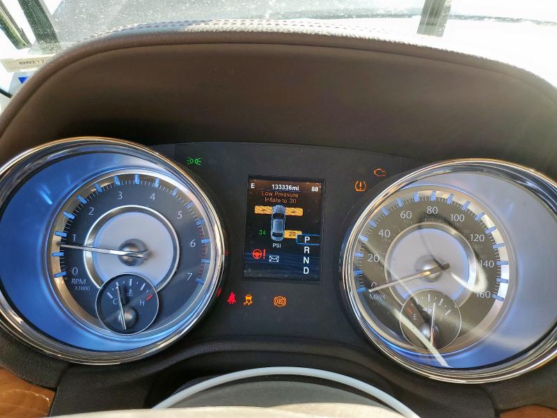 Photo 9 from auction – 2013 CHRYSLER 300C with VIN 2C3CCAET1DH577624