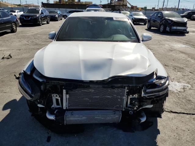 Photo 5 from auction – 2022 GENESIS G70 BASE with VIN KMTG34TA5NU097702