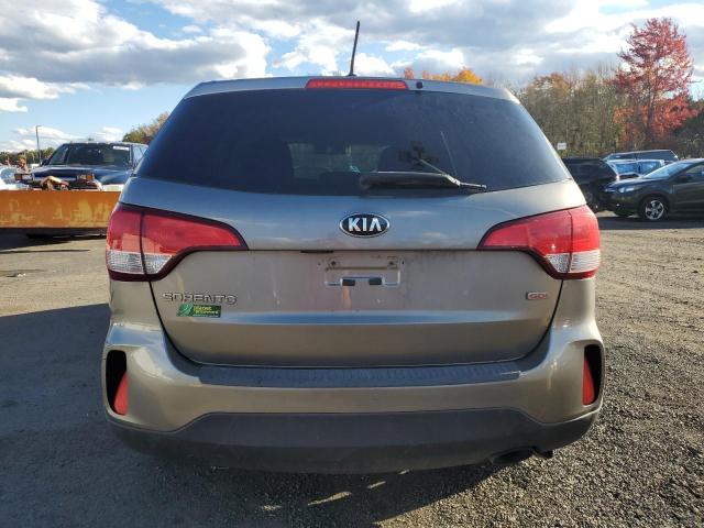 Photo 6 from auction – 2015 KIA SORENTO with VIN 5XYKTCA67FG560332