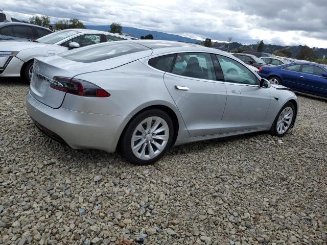 Photo 3 from auction – 2017 TESLA MODEL S with VIN 5YJSA1E13HF210926