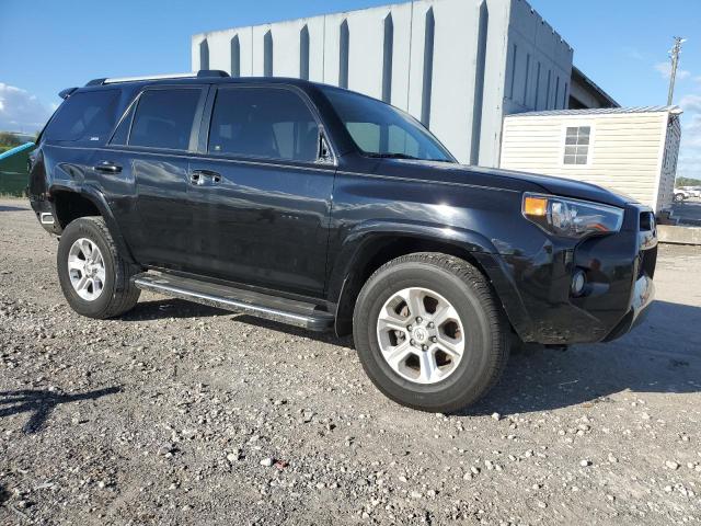 Photo 4 from auction – 2019 TOYOTA 4RUNNER SR5 with VIN JTEZU5JR9K5204559
