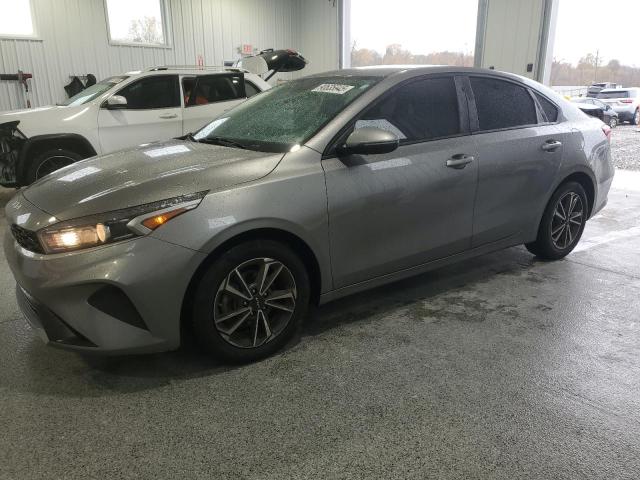 KIA FORTE FE 2022 with VIN 3KPF24AD0NE424371 - Photo from auction