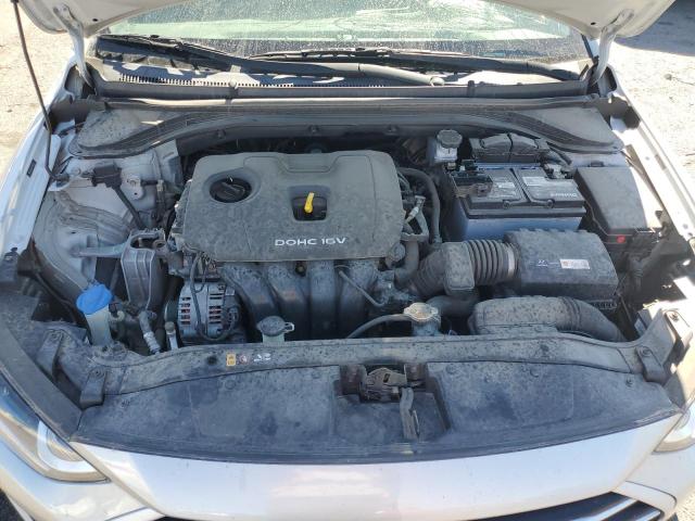Photo 11 from auction – 2017 HYUNDAI ELANTRA with VIN 5NPD84LF0HH090525