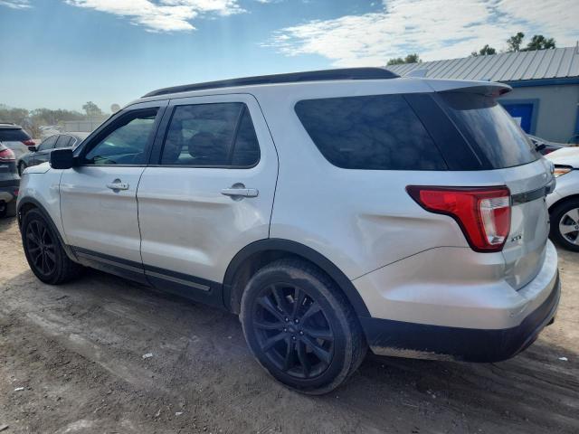 Photo 2 from auction – 2017 FORD EXPLORER XLT with VIN 1FM5K7D88HGC54627