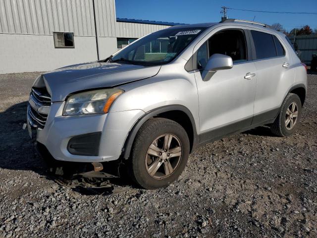 CHEVROLET TRAX 1LT 2015 with VIN 3GNCJRSB9FL182765 - Photo from auction