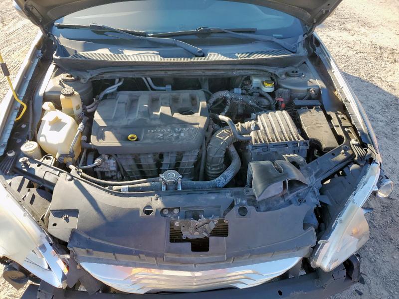 Photo 11 from auction – 2012 CHRYSLER 200 with VIN 1C3CCBBB4CN175846